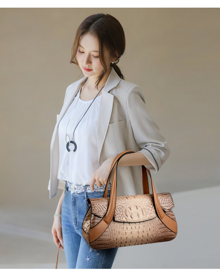 Shoulder Crossbody Handbag2025Summer Women's Bag Magnetic Buckle Zipper Three-in-One Bag Stitched PU Average Size