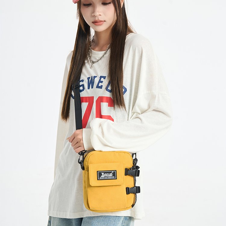 Zipper Shoulder Bag2025Summer one-size-fits-all nylon women's bag