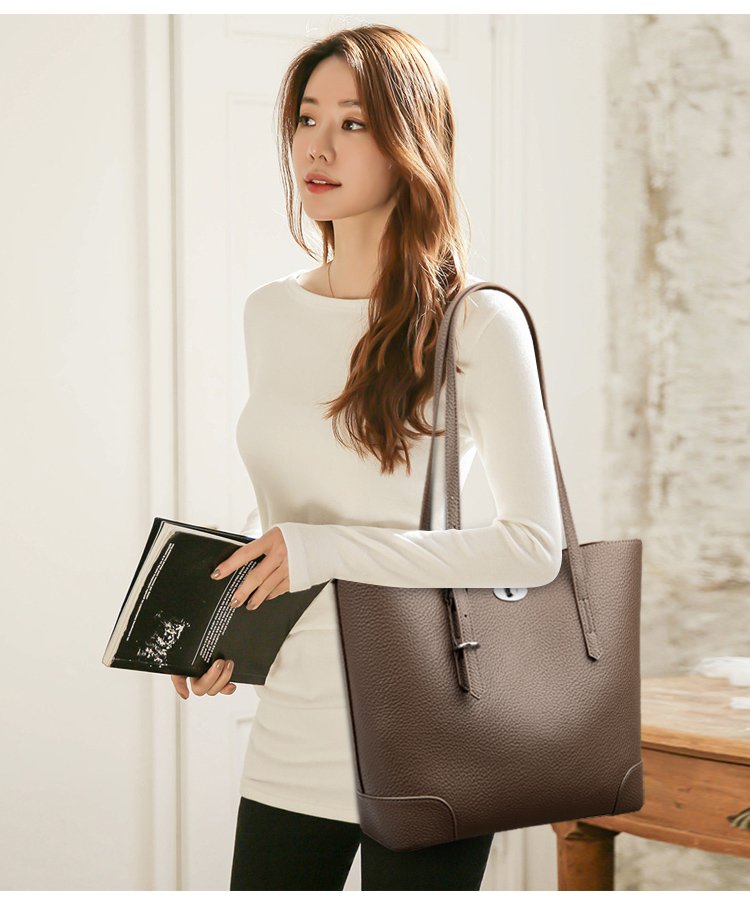 Average Size PU Zipper Shoulder Bag Women's Bag2025Autumn Tote Bag