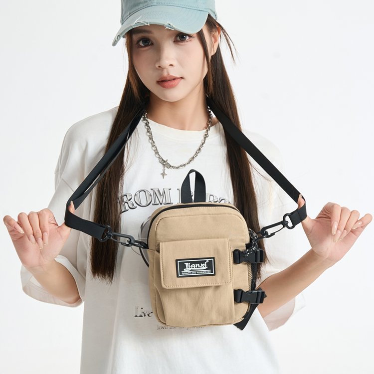 Zipper Shoulder Bag2025Summer one-size-fits-all nylon women's bag