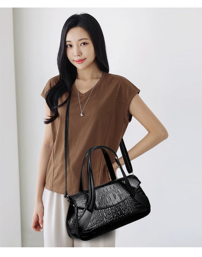 Shoulder Crossbody Handbag2025Summer Women's Bag Magnetic Buckle Zipper Three-in-One Bag Stitched PU Average Size
